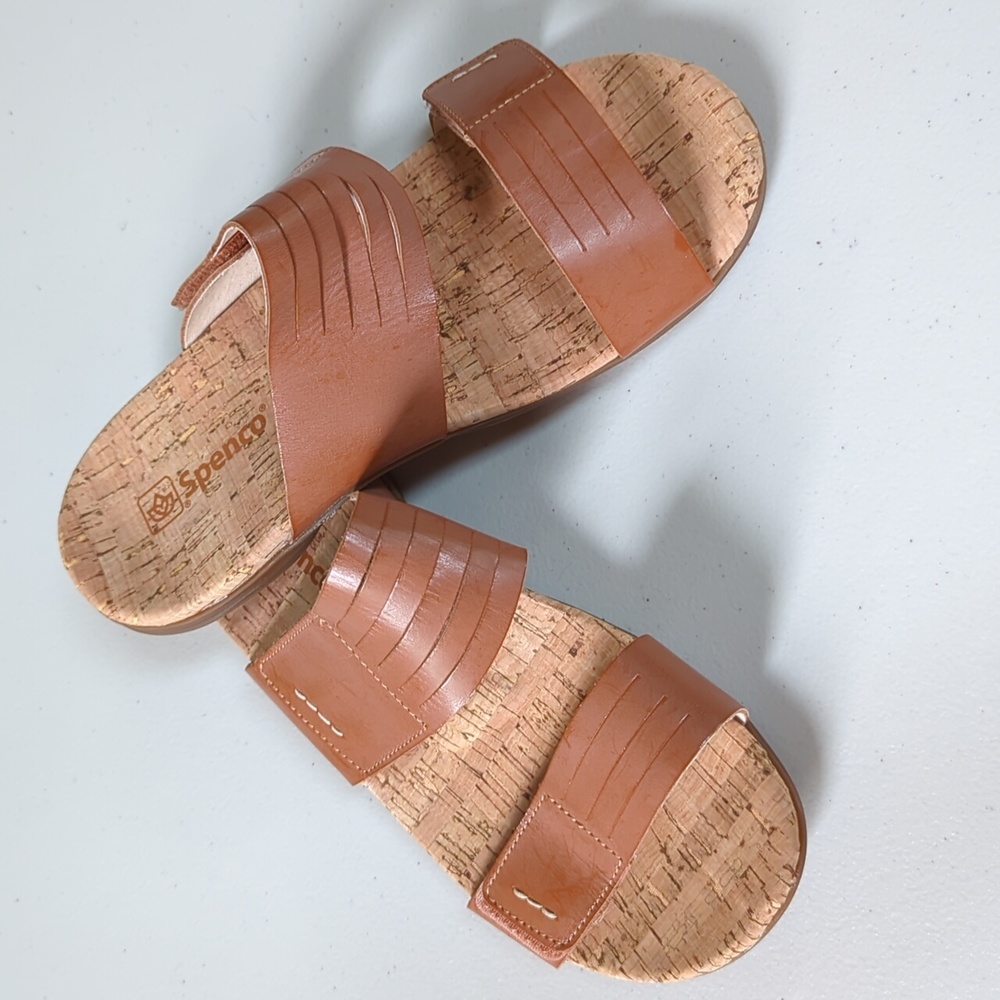 Spenco, Layla, brown leather orthotic slide. Size D(wide)